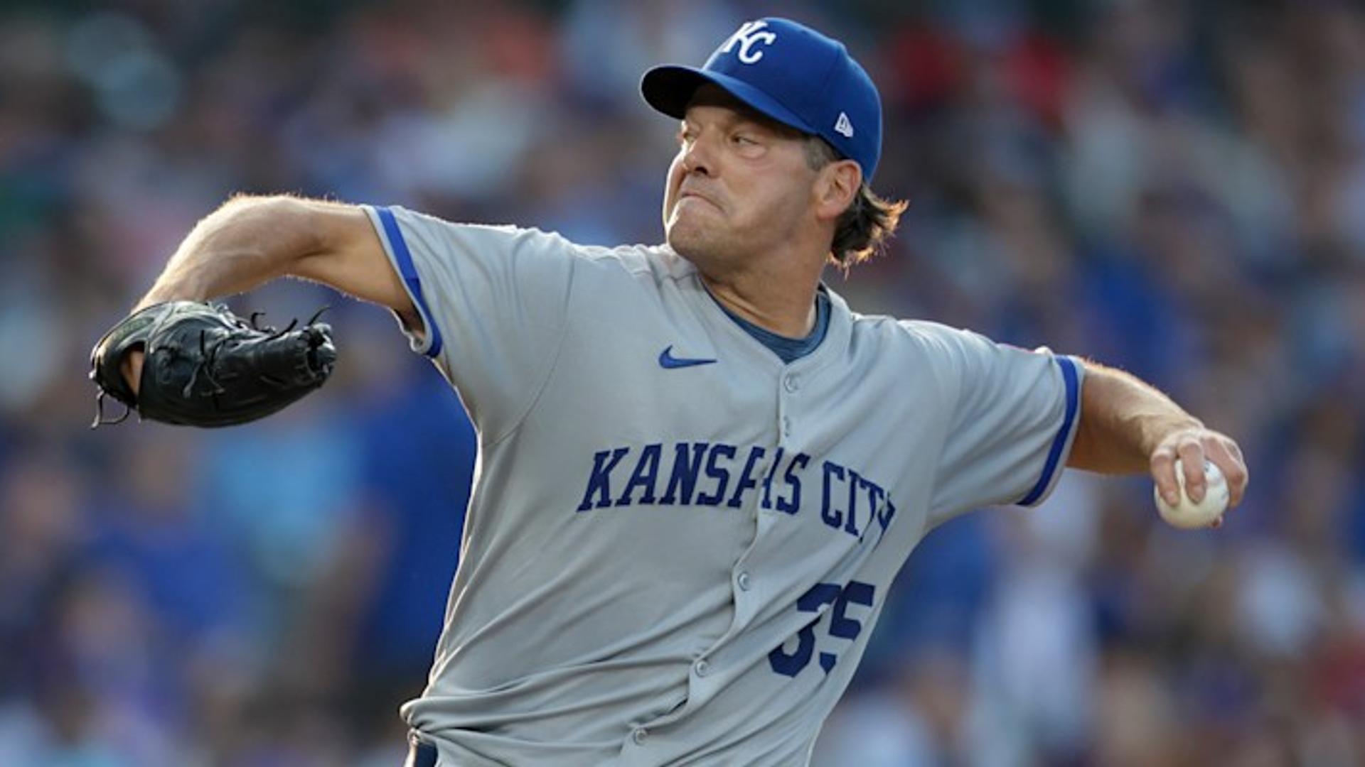 MLB hot stove: Yankees in 'full pursuit' of Rich Hill