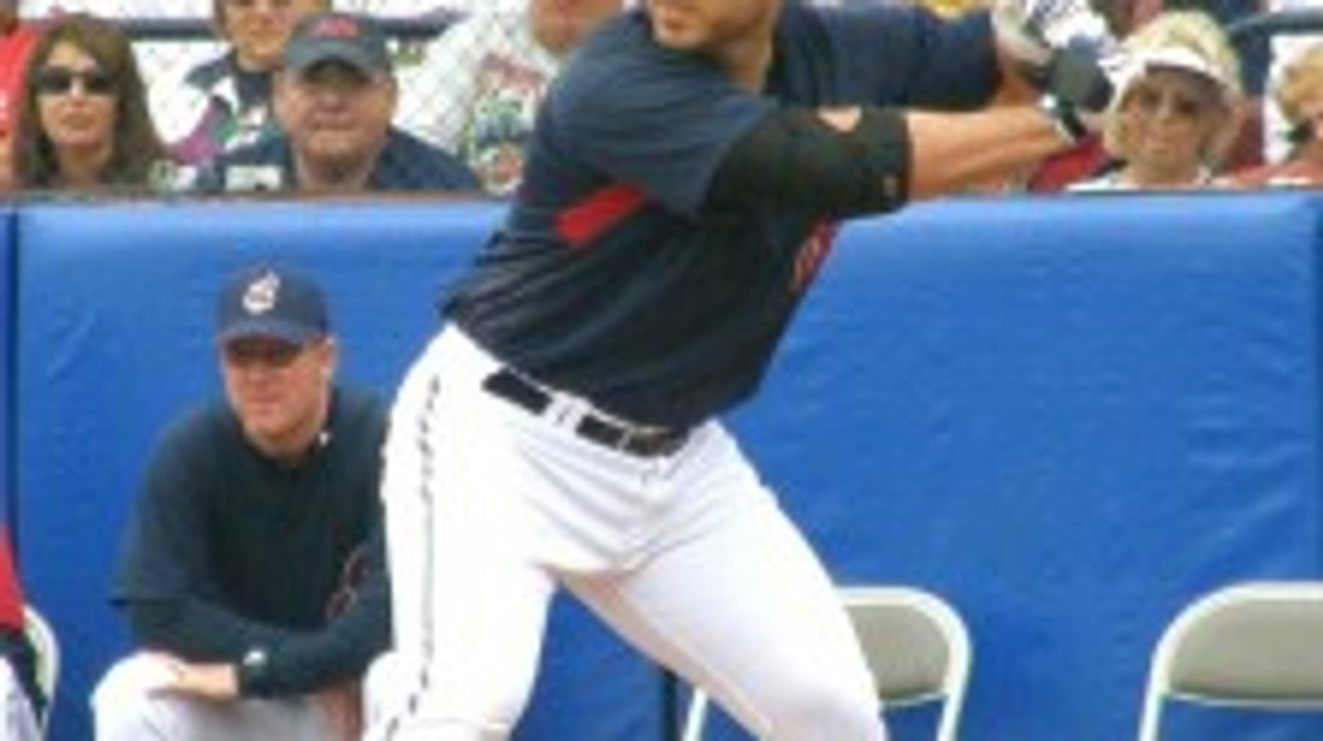 Yankees Game 23: Pronk delivers big hits in win