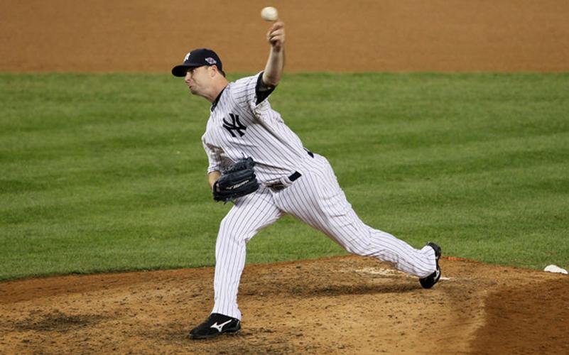 Yanks, Logan avoid arbitration