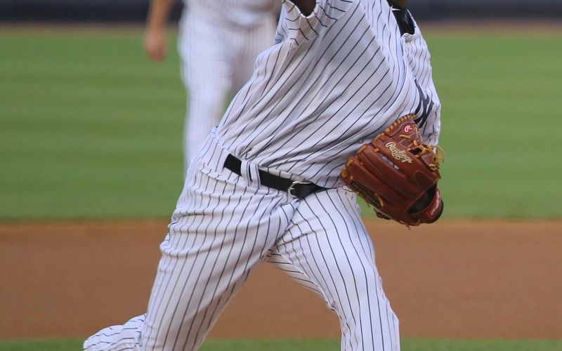 Yankees Game 161: Spoiler Yankees score seven unanswered to win