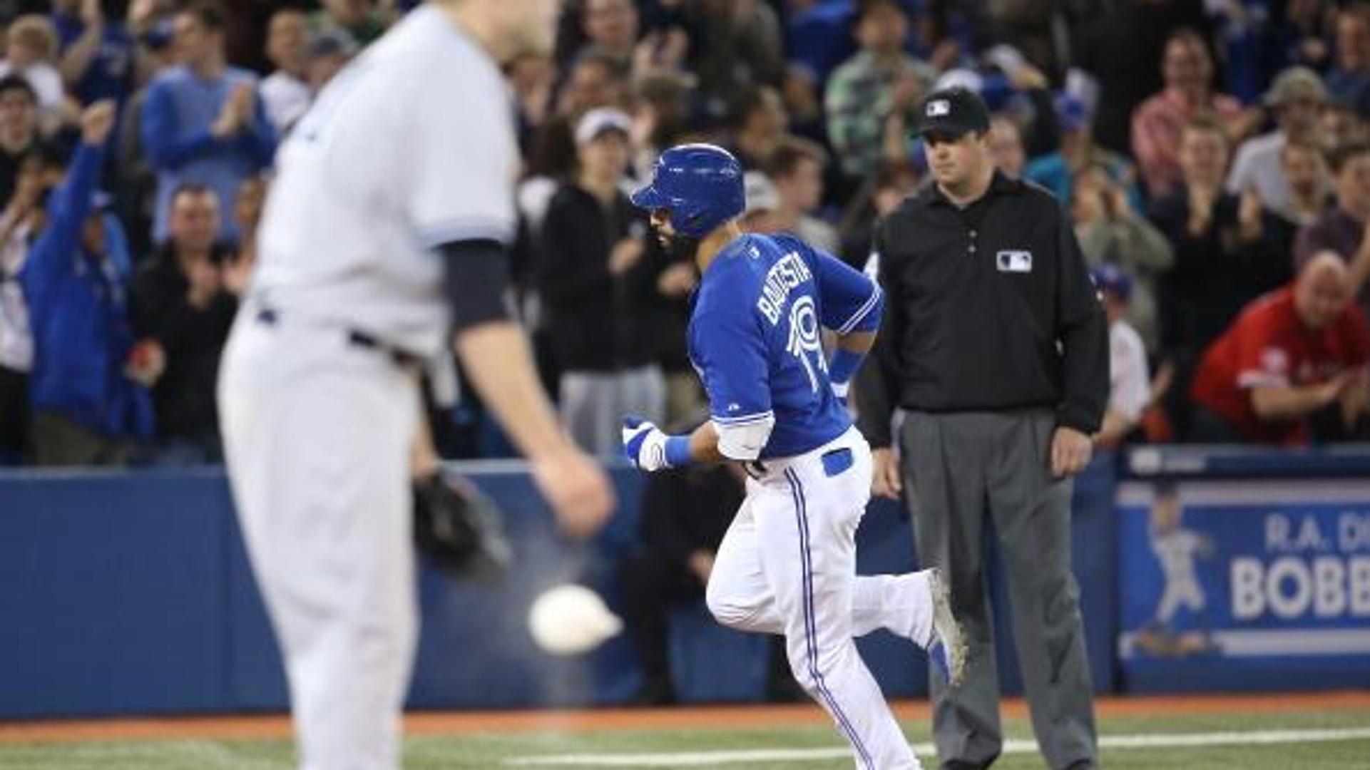 (Photo by Tom Szczerbowski/Getty Images)