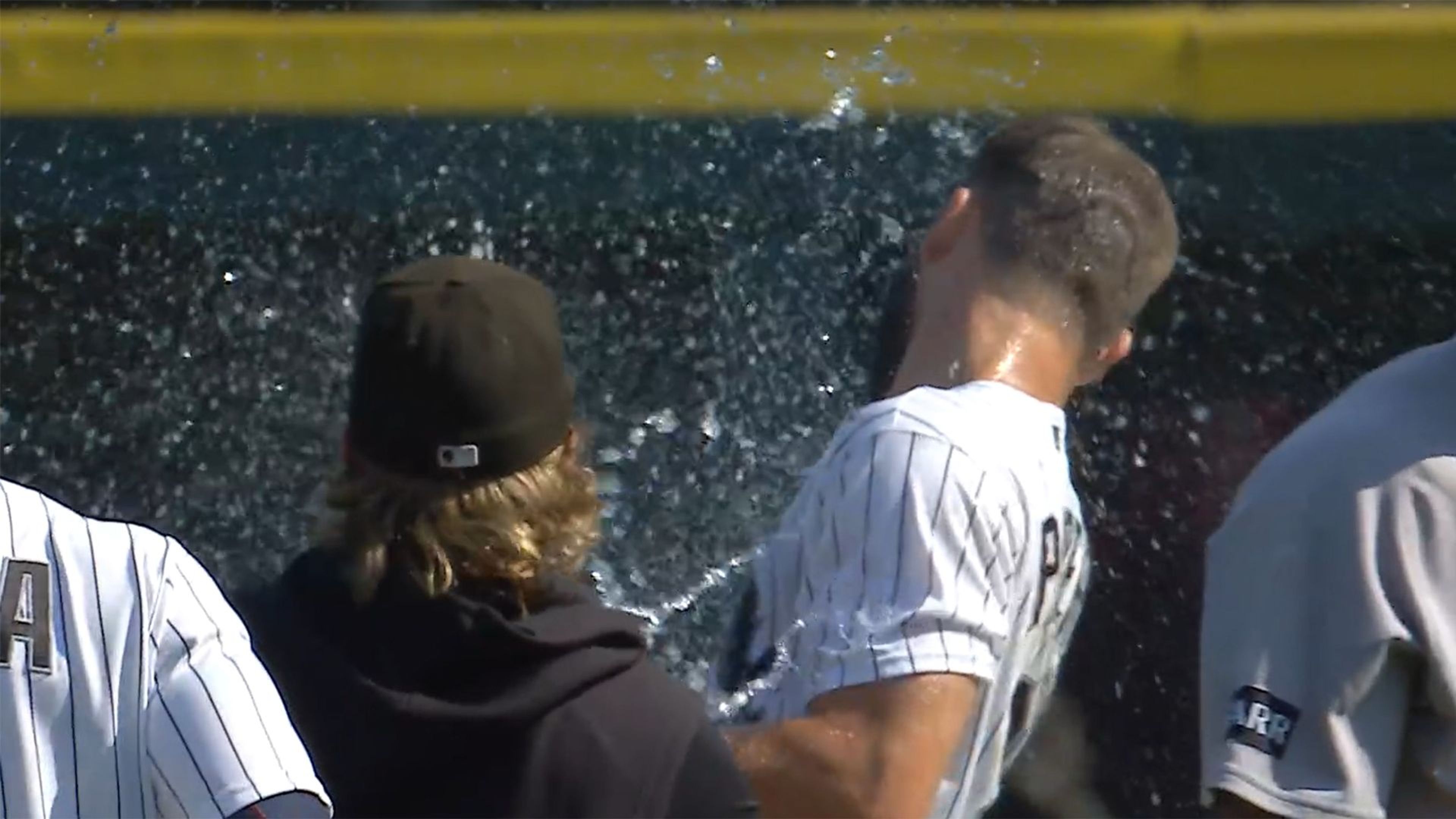 What's better than a walk-off? Two in a row! White Sox do it again vs. Yanks