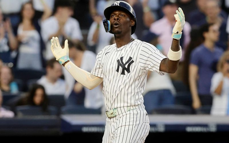 Jazz stays hot, socks 2 HRs to power Yanks after pep talk from Judge, Volpe