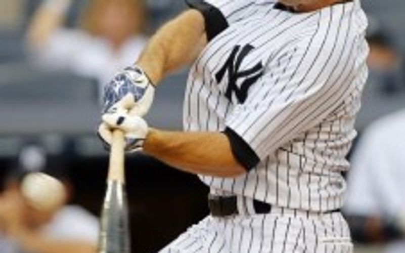 Yankees Game 137: Yankees pour it on