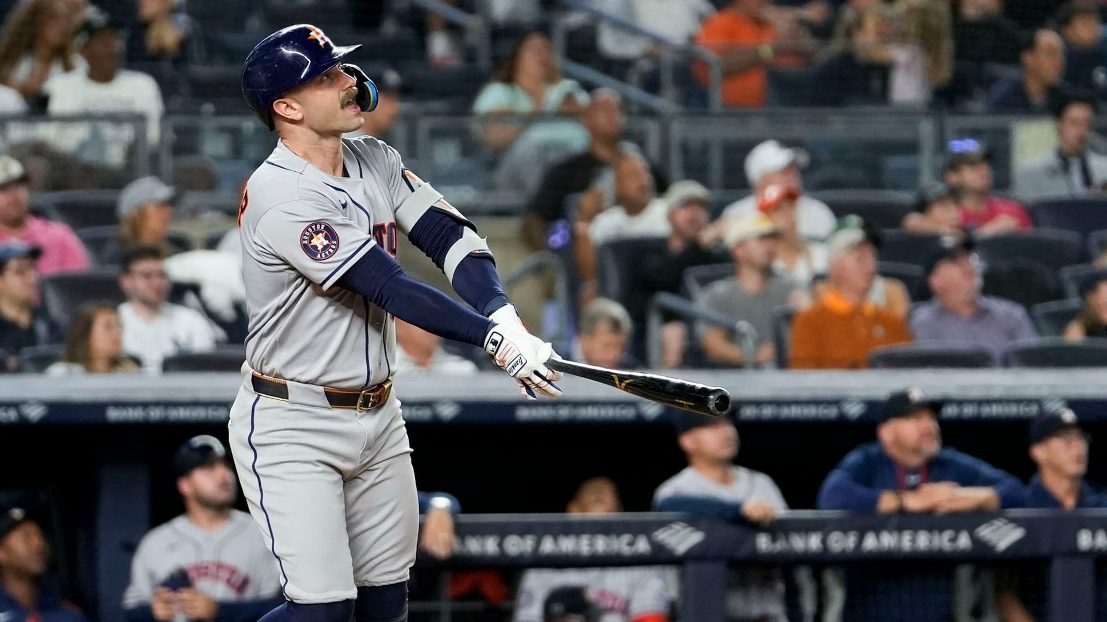 Statement made: Astros win series in Bronx, take 1-game lead in AL West