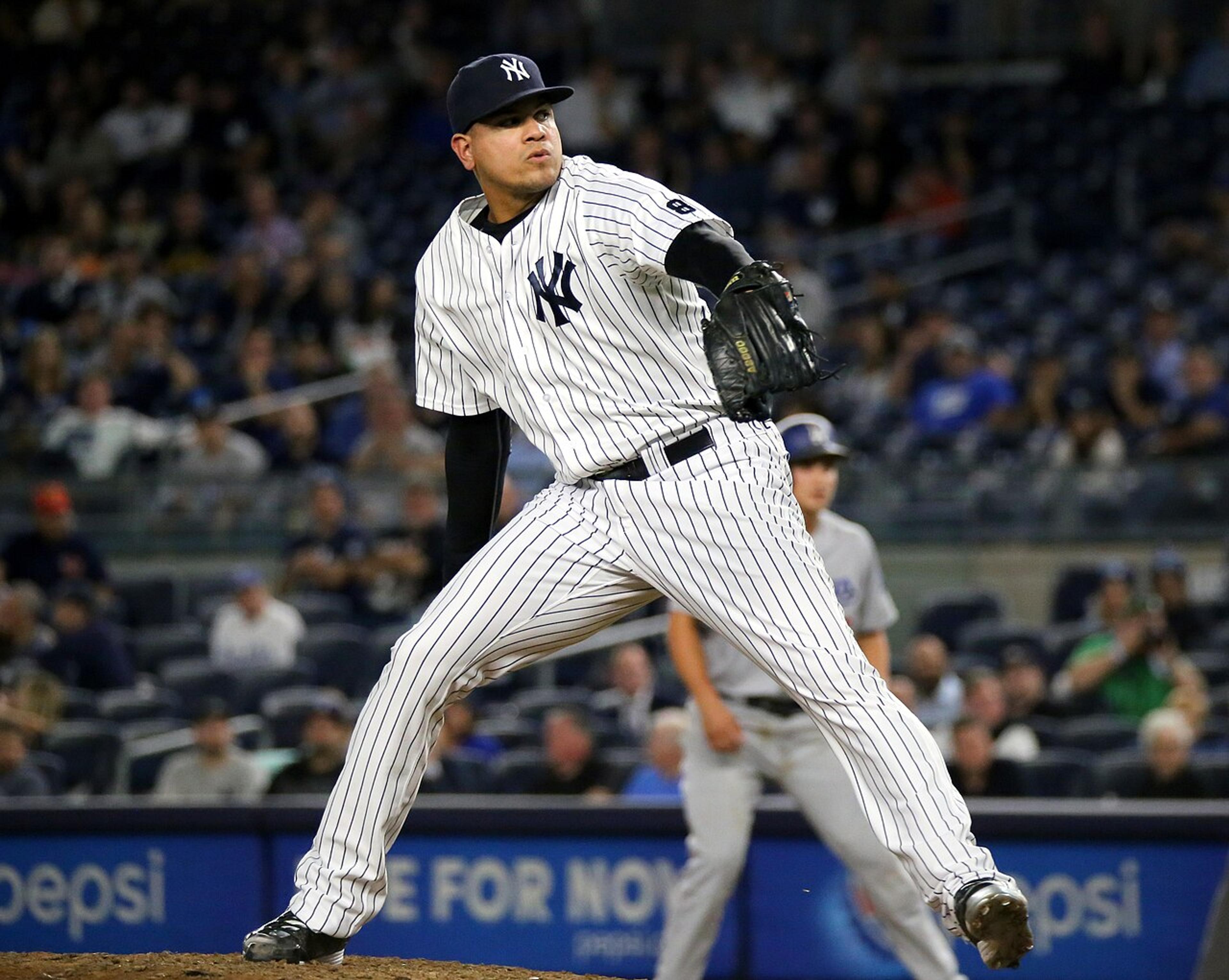 Yankees, Red Sox armed for a neck and neck heavyweight clash