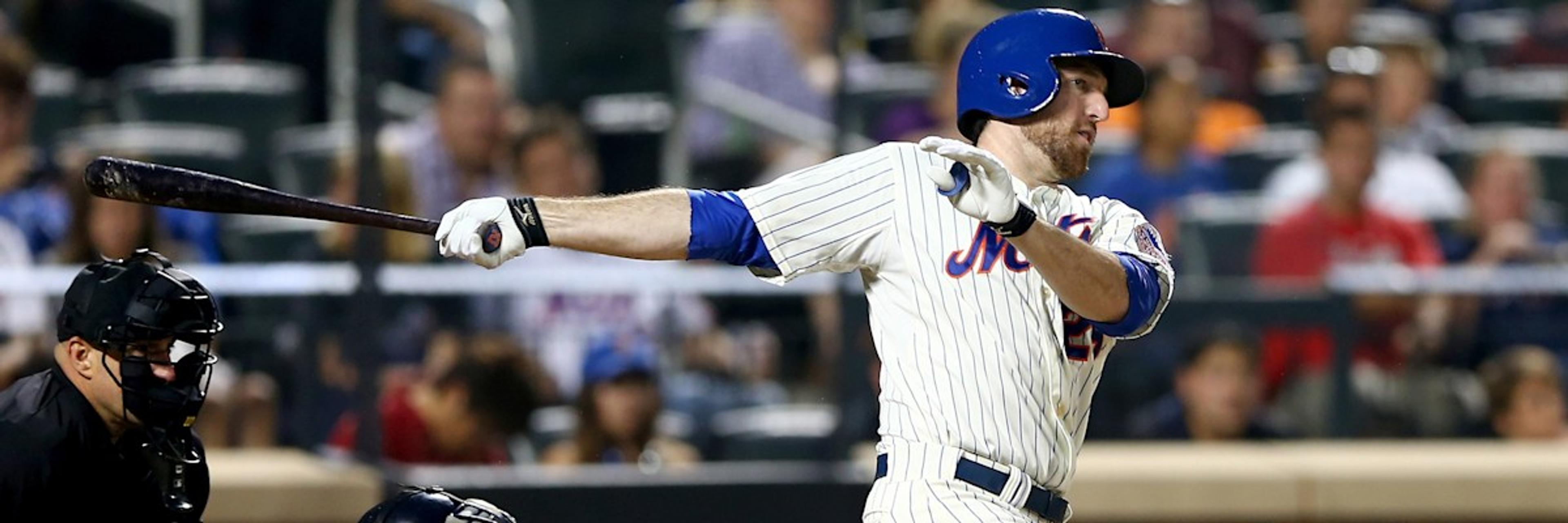 Yankees officially sign Ike Davis, DFA Layne Somsen