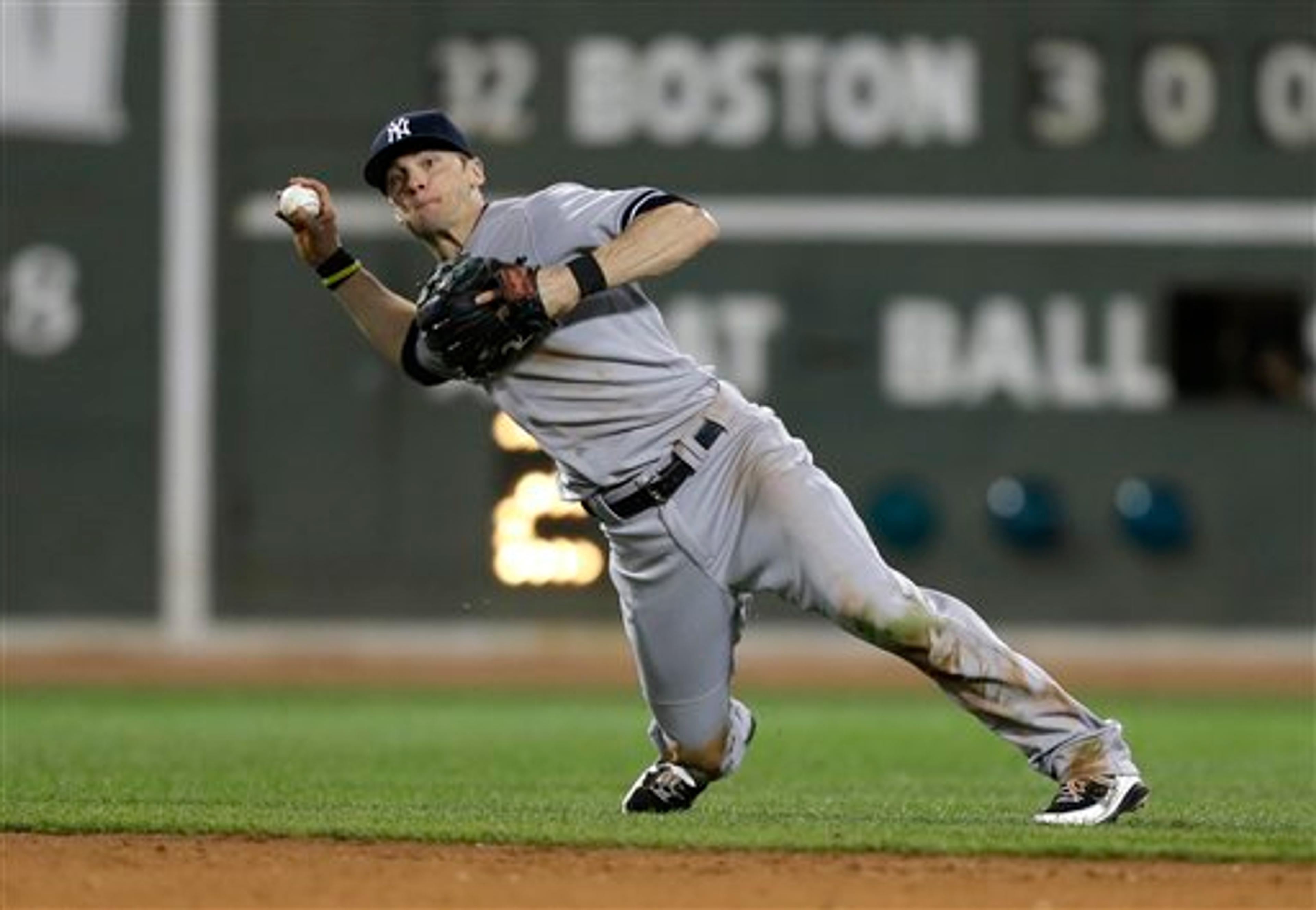 Yankees, Brendan Ryan reach deal