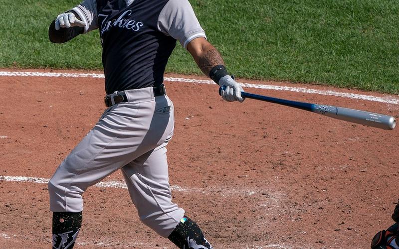 Yankees Game 14: Bullpen, offense struggle at stopping the sweep