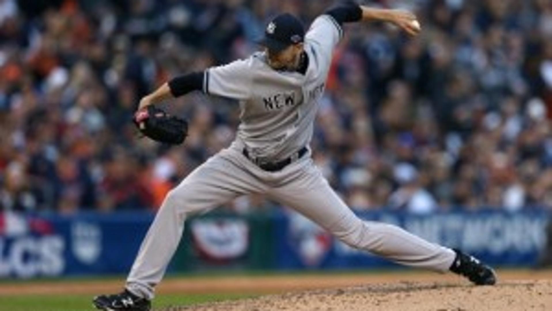 Clay Rapada re-signed with the Yankees to a minor league contract