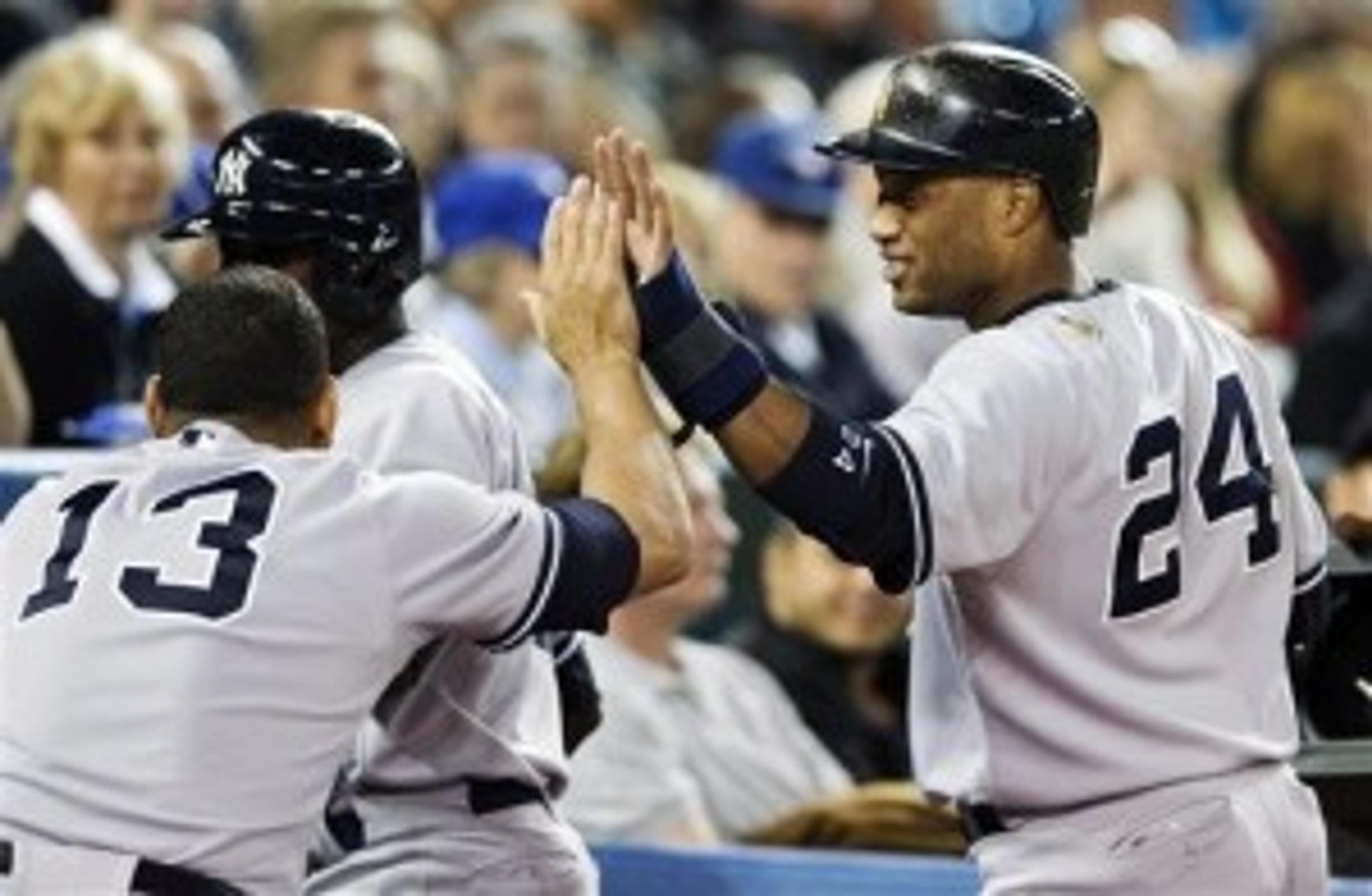 Playoff Push: Yankees gain game on Rangers; 2.5 games back