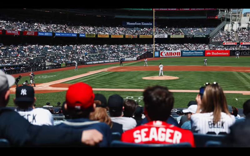 @Yankees on X: A moment the Beck family will never forget 🥹 #RepBX | @brendan_beck3
