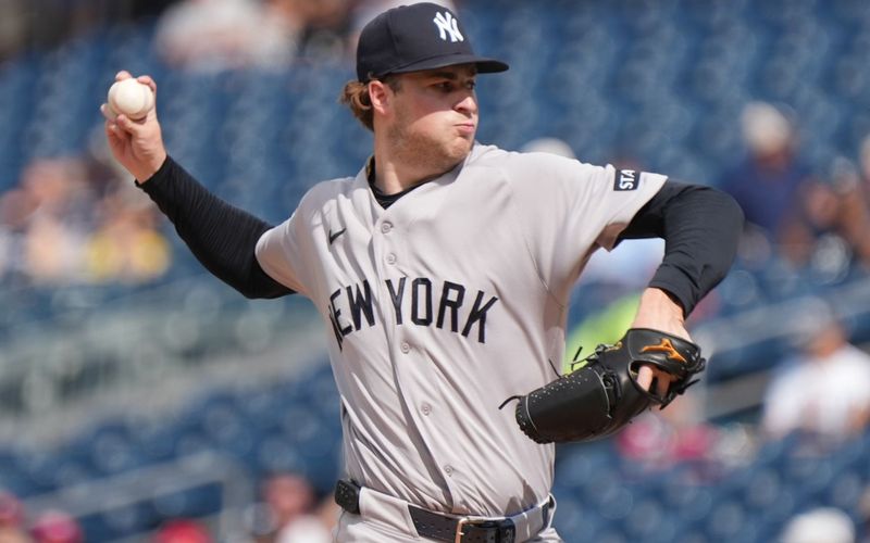 Schlittler grinds through 6 2/3, setting up more late-game Yankees magic
