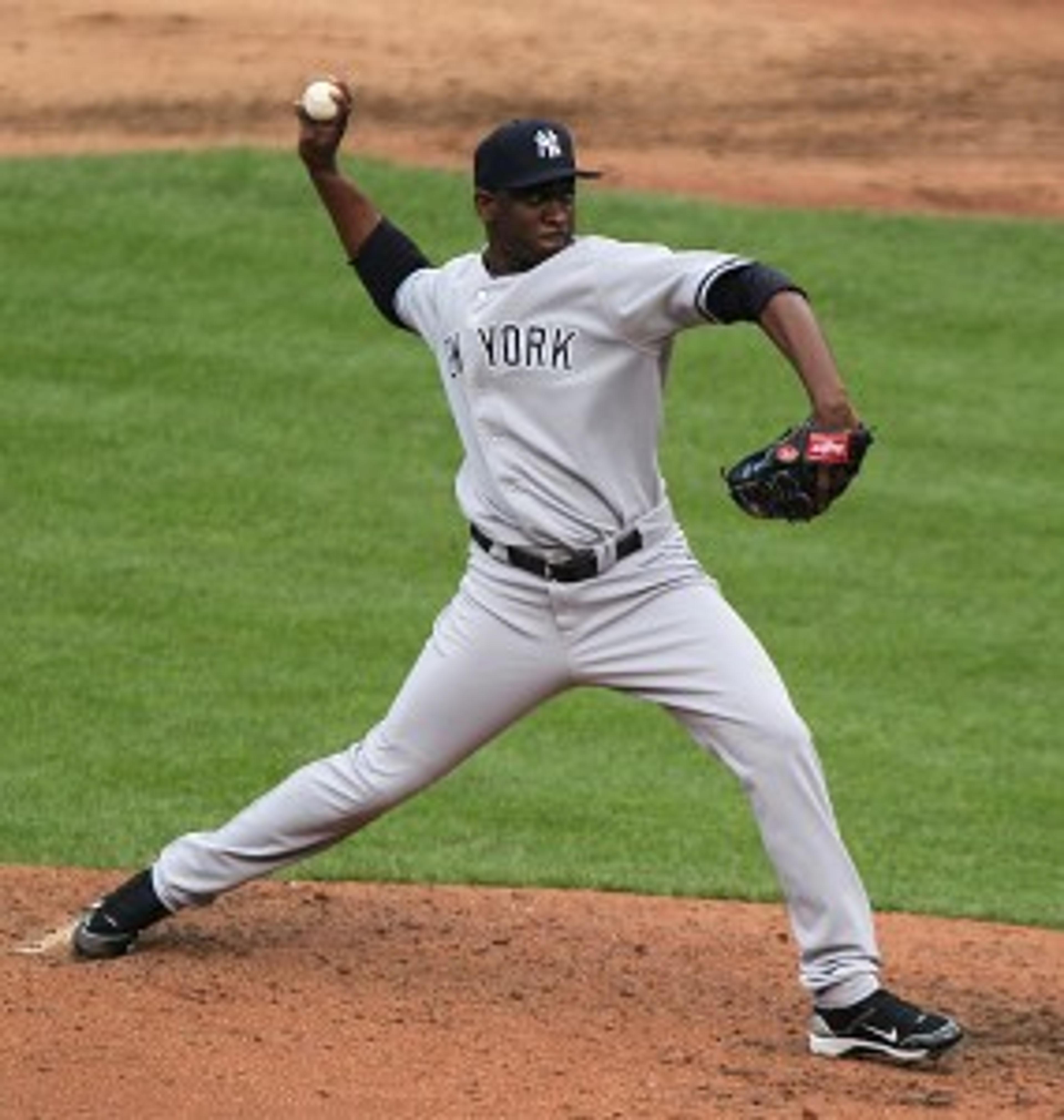 Source: Soriano to sign with Nats