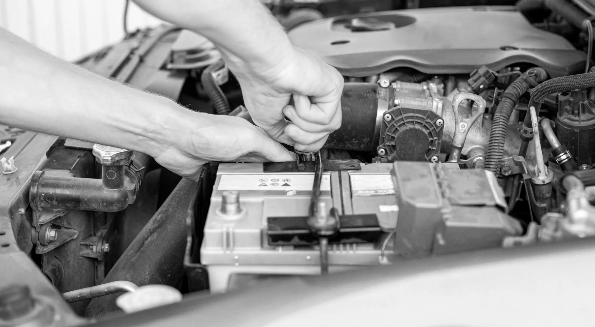 Mobile Car Battery Fitting Service