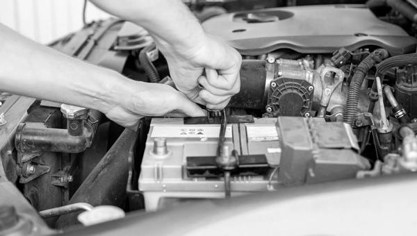 Mobile Car Battery Fitting Service