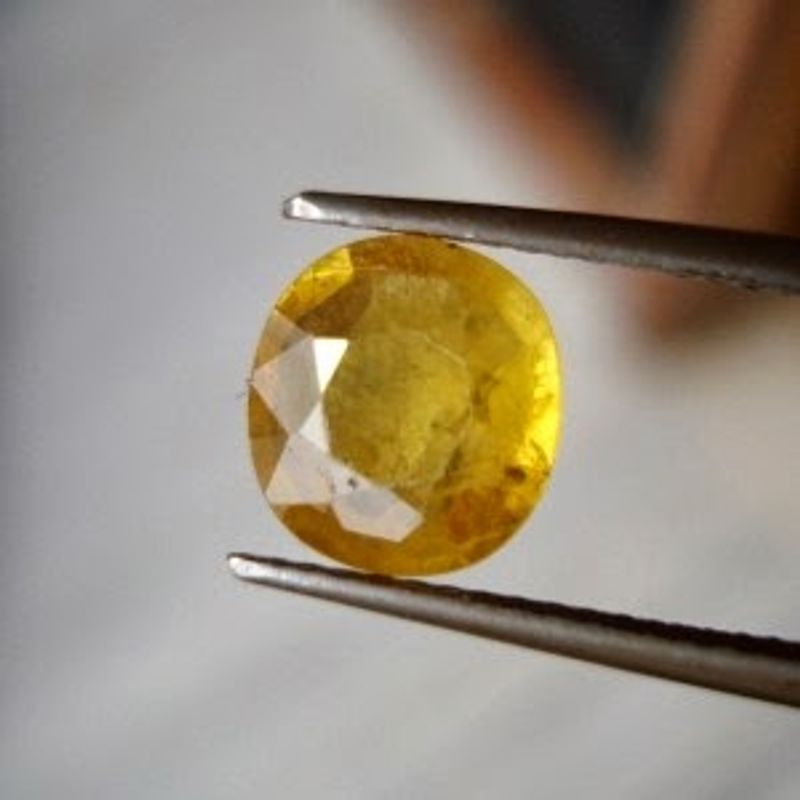 Bangkok Pukhraj (Yellow Sapphire)