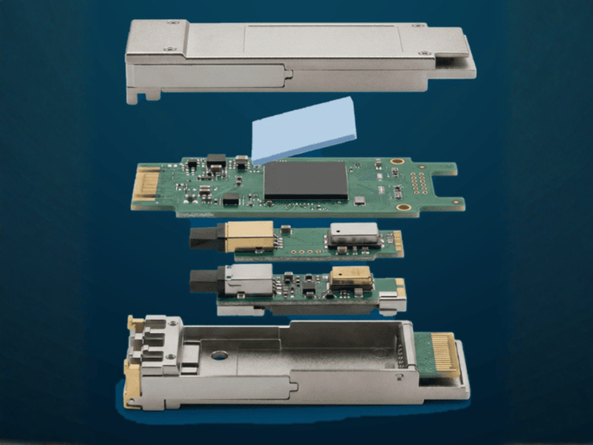 Industrial inverter drive with thermal interface material