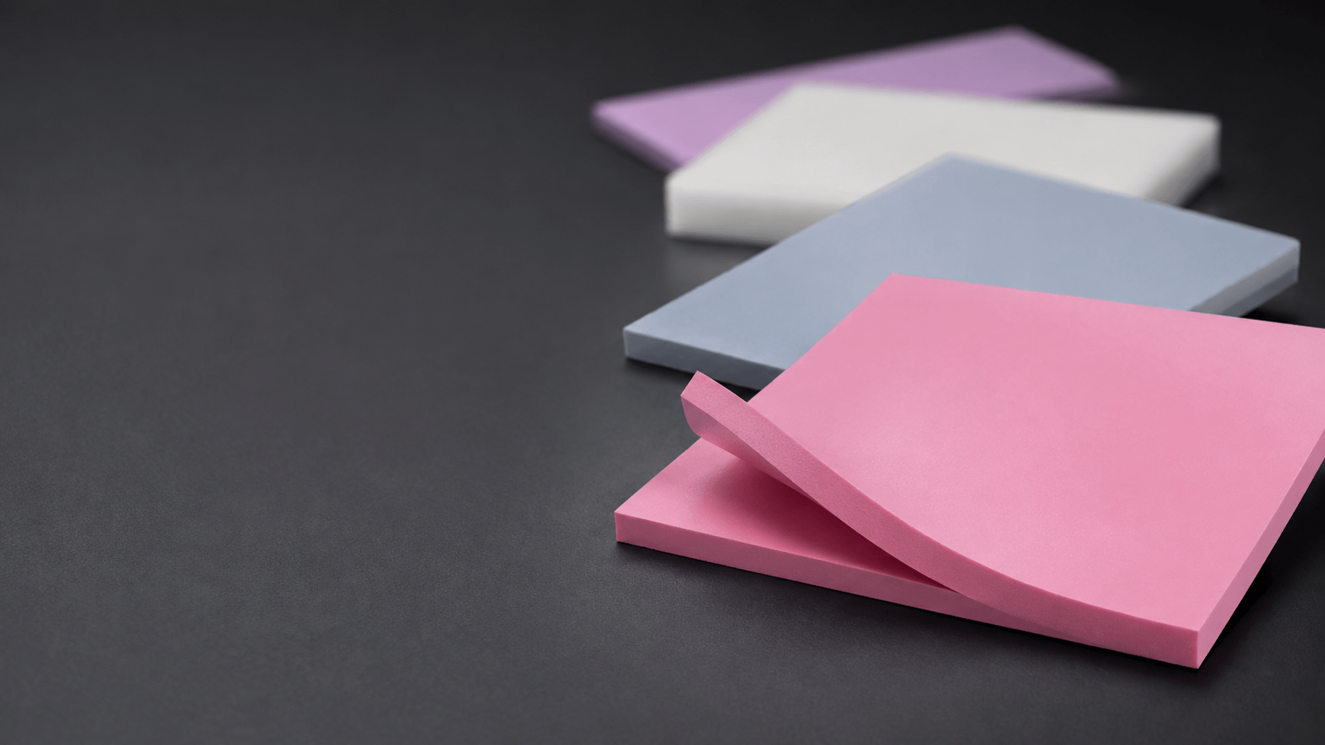 Thermal gap pads in multiple thicknesses and colours, product group