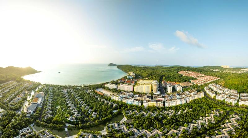 An extensive coastal resort and landscaped grounds from above