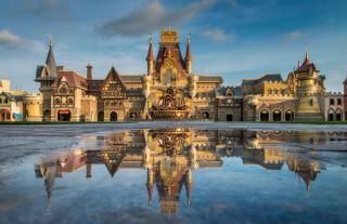 VinWonders castle reflected in water