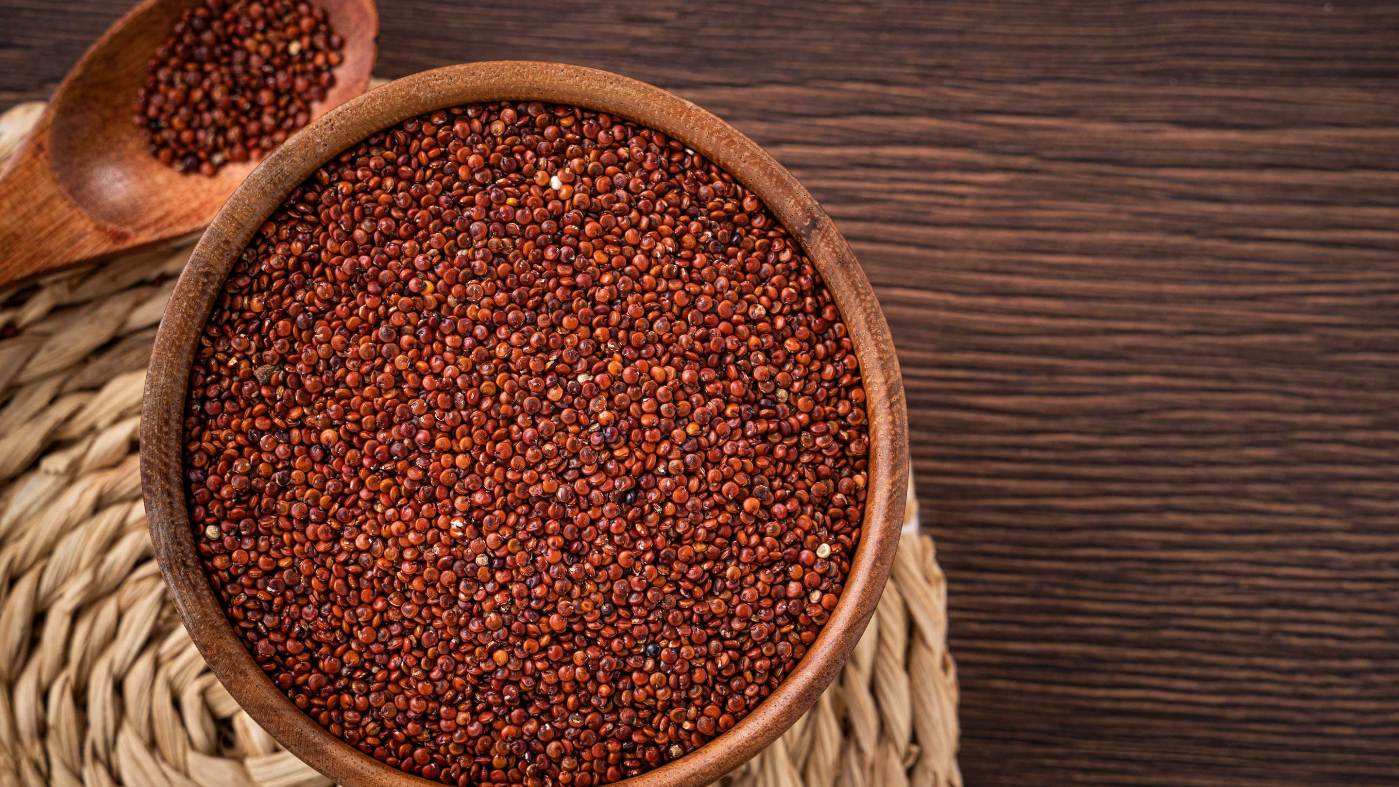 Quinoa rossa: proprietà, benefici e ricette