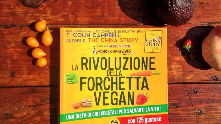 La rivoluzione della forchetta vegan. Di Gene Stone. Macro edizioni