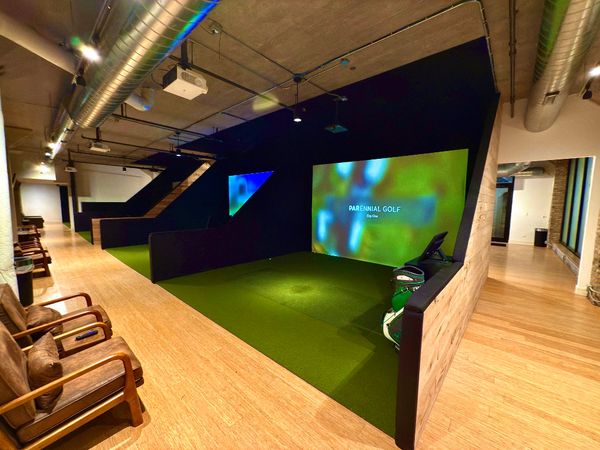 PARennial Golf facility bays