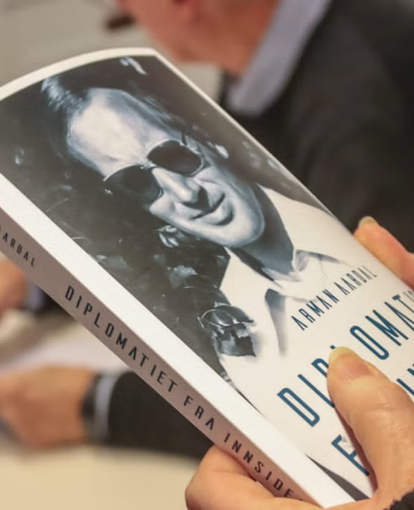 Diplomatiet fra innsiden