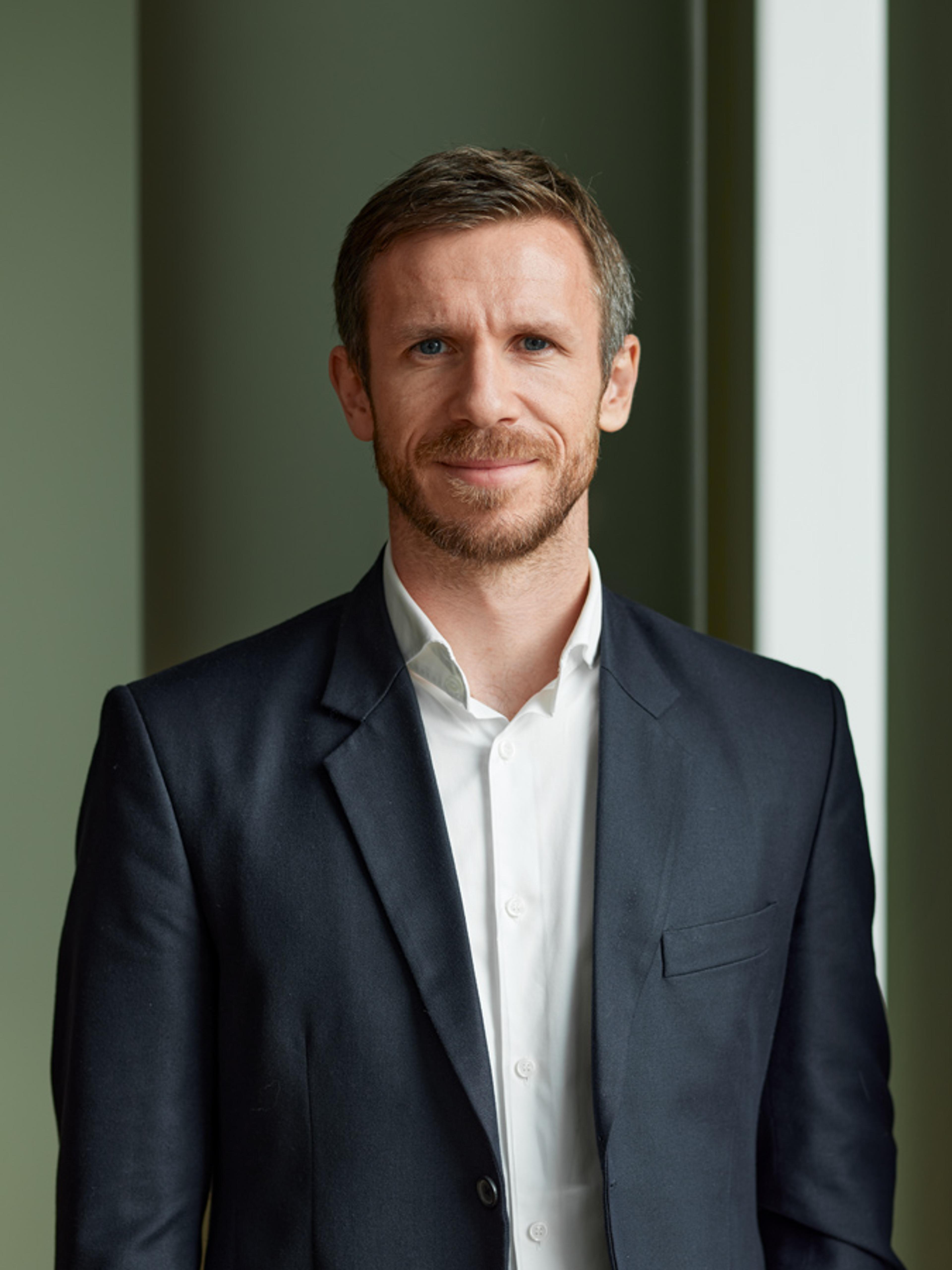 Portrettbilde av Endre Arntzen