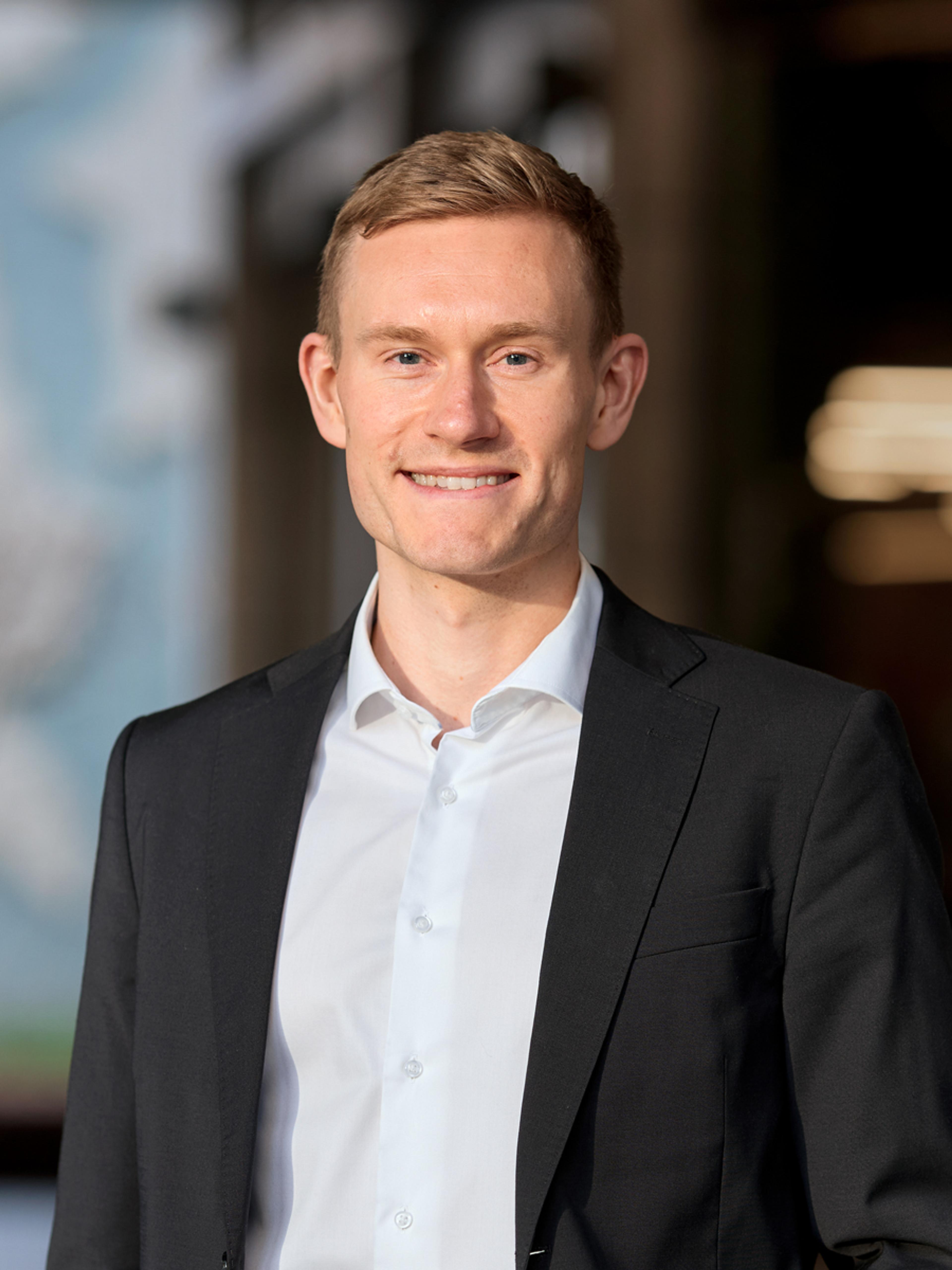 Portrettbilde av Aksel Fossbakken