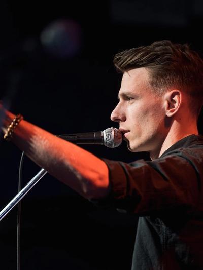 Tezás Csaba