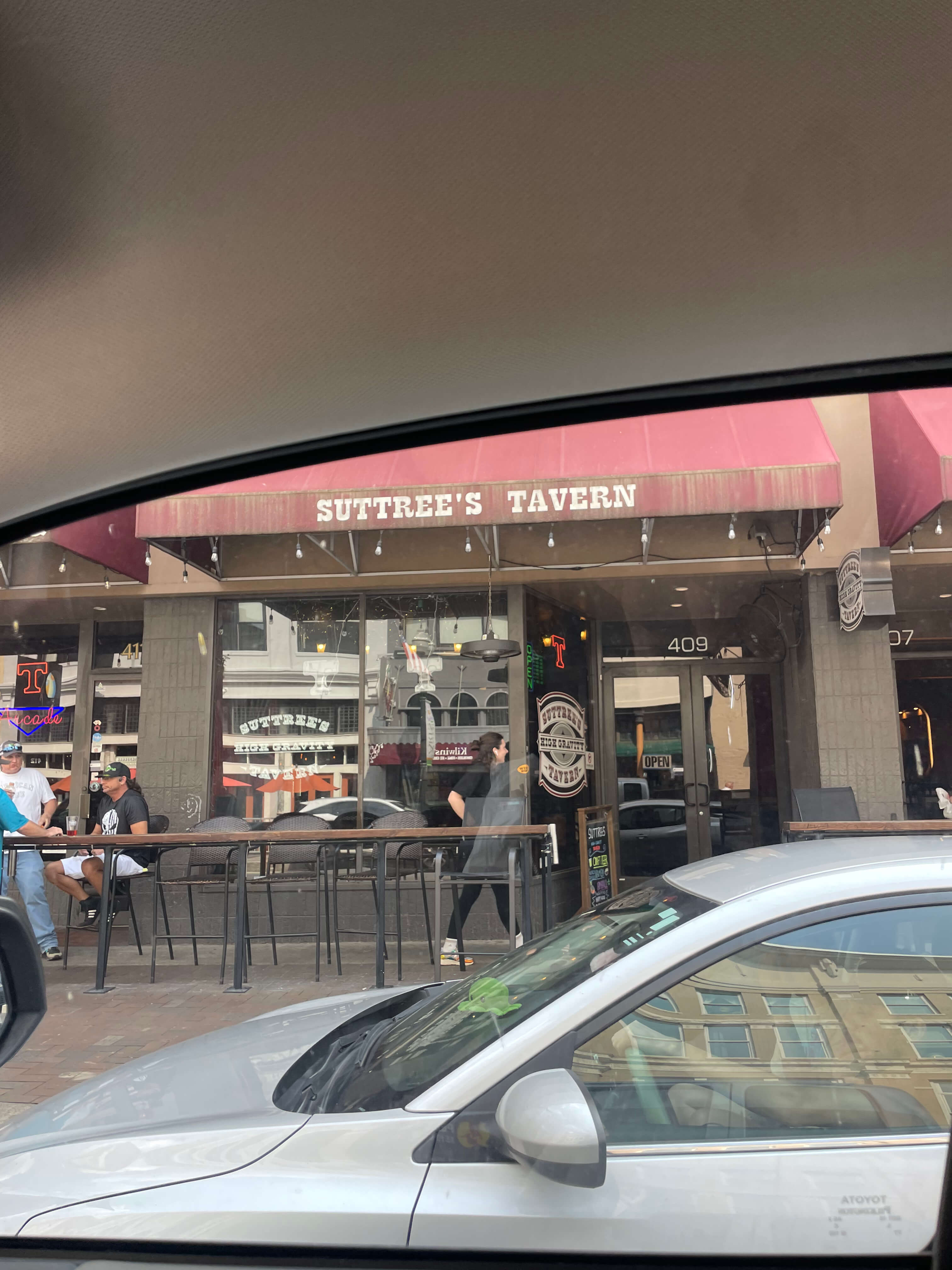 Suttree's Tavern