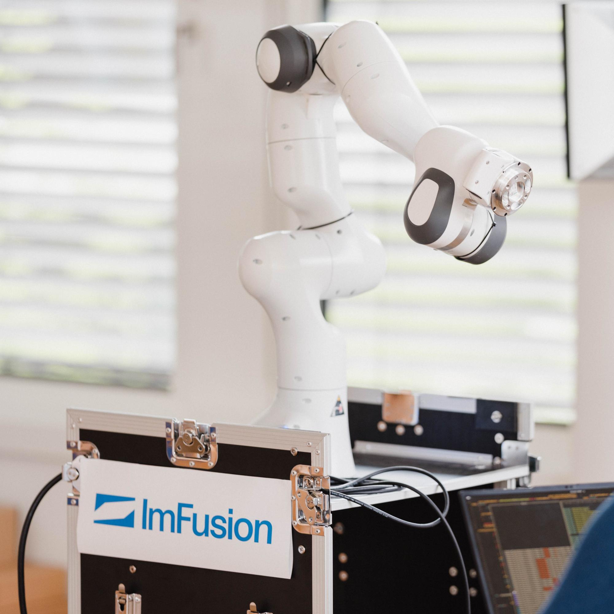 A robot arm in ImFusion's robotics lab