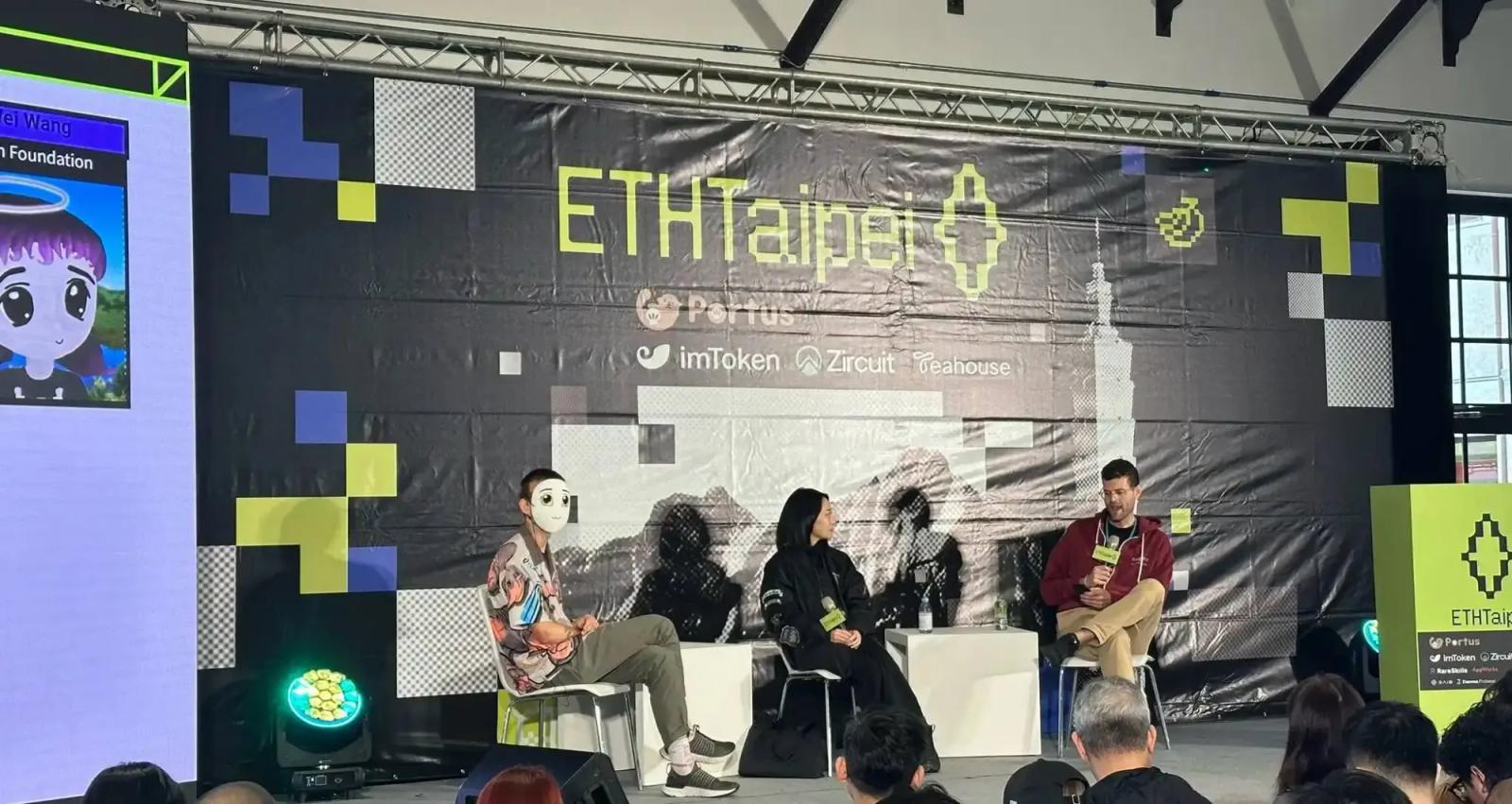 Vitalik Buterin attended ETHTaipei 2025 wearing a Milady mask2025 2025