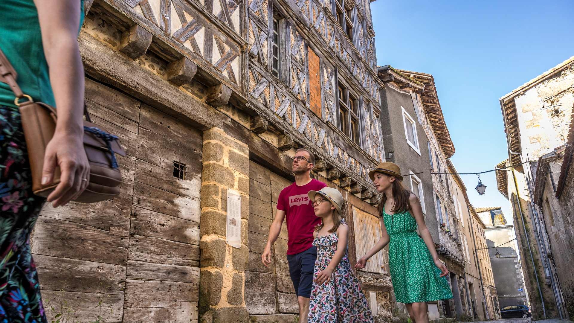 Petites Cités de Caractère en Charente et en Charente-Maritime