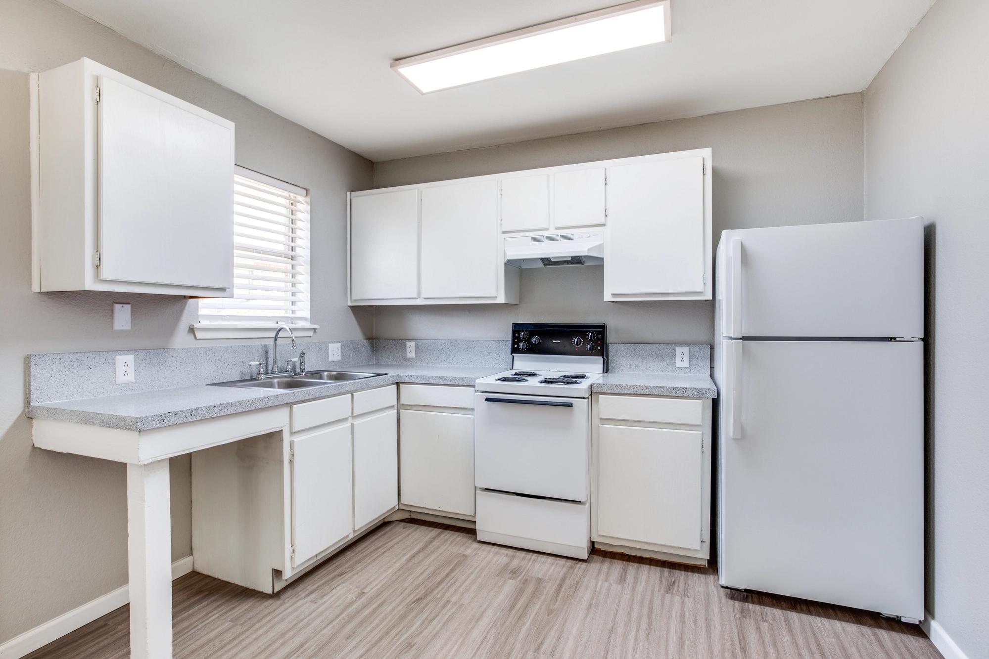 Canterbury Apartments, Abilene TX TaylorHill Properties