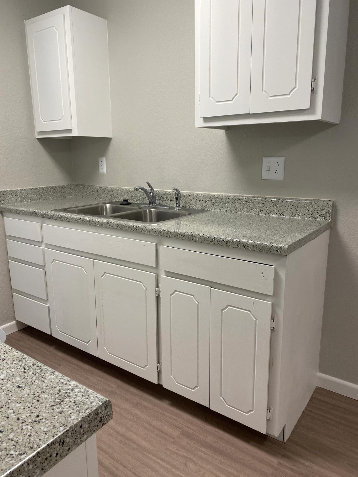 Devillage Oaks Apartments Victorville - 580gp9y