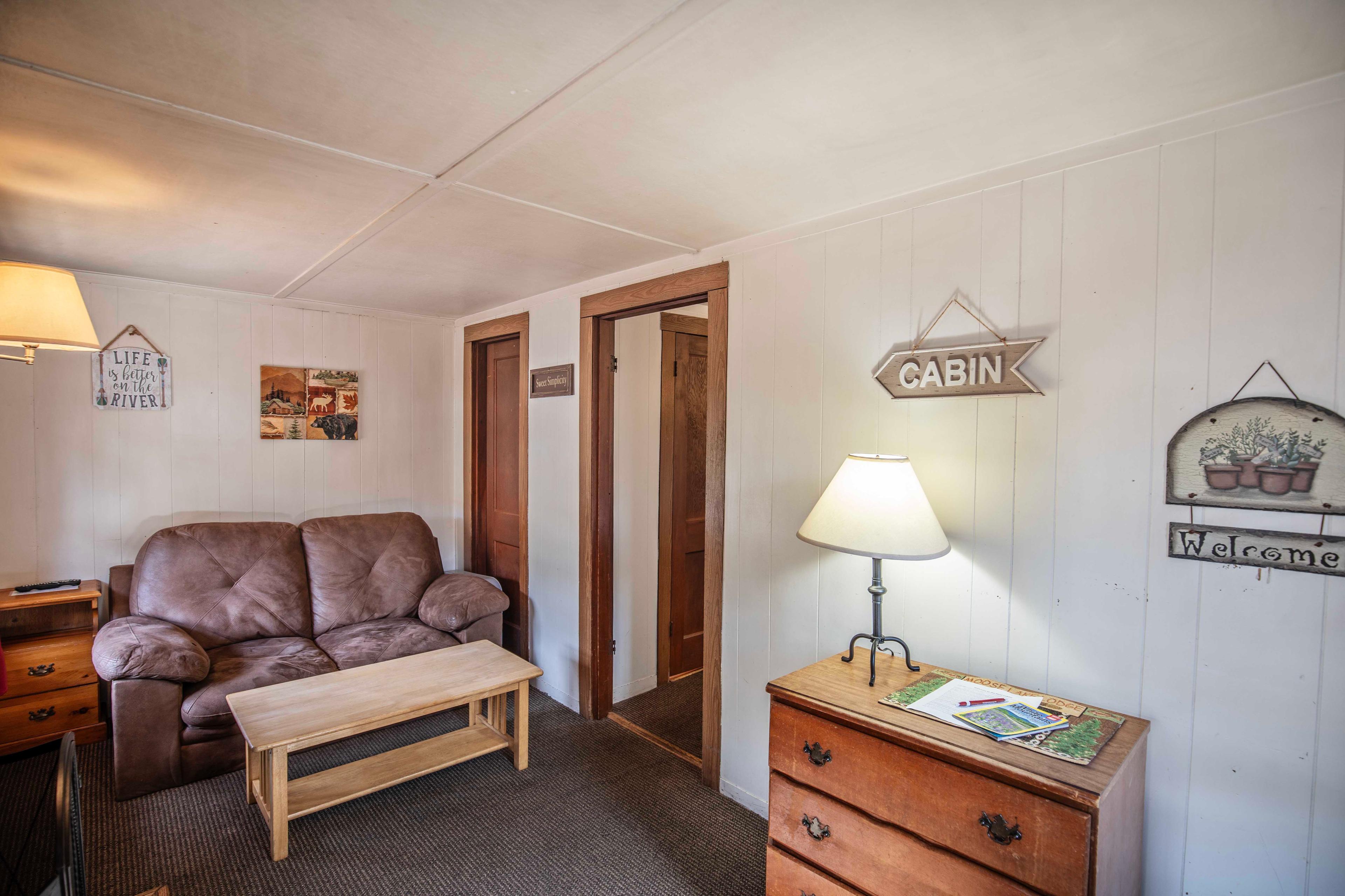 Cabin 7 - Falling Waters