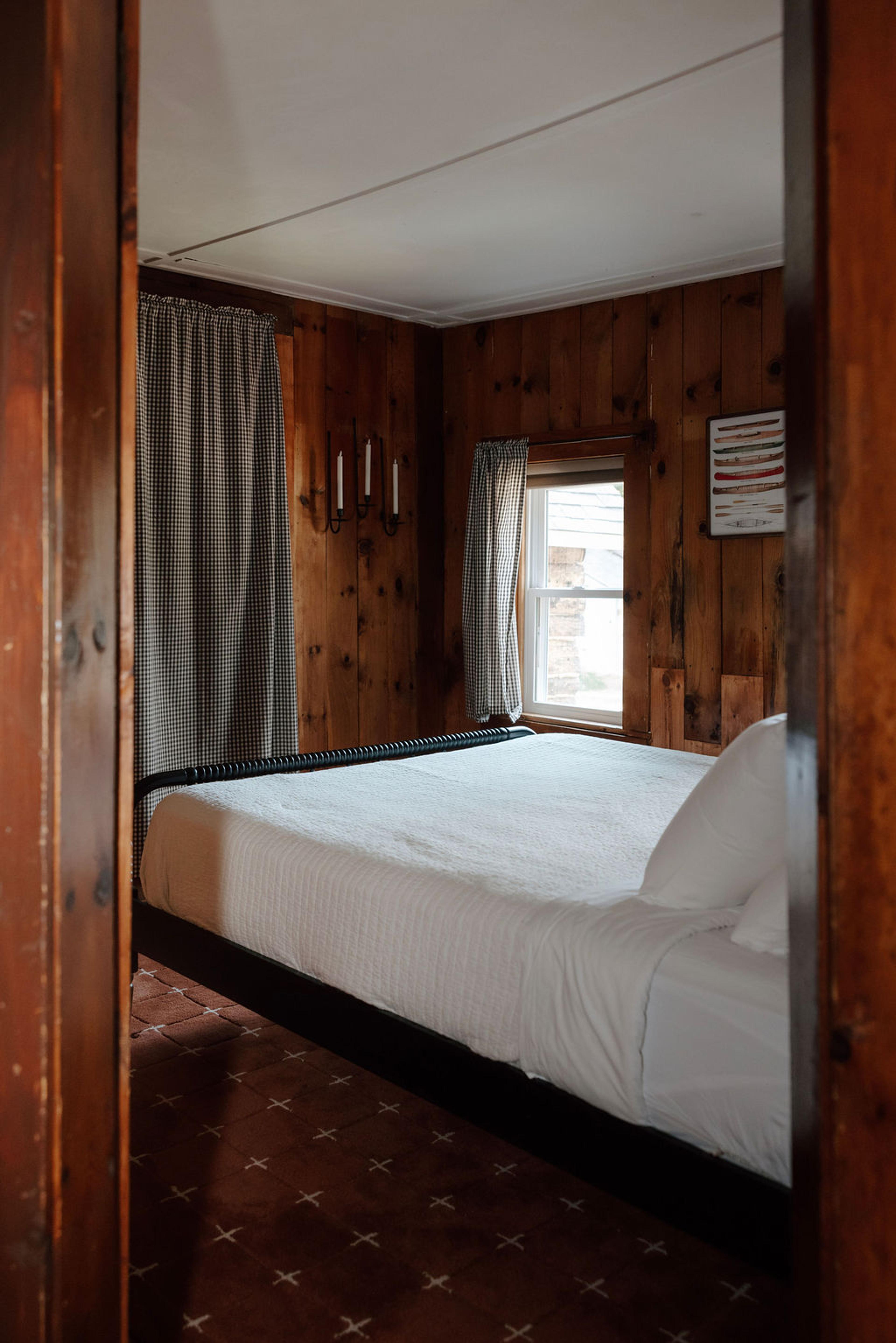 Cabin 15