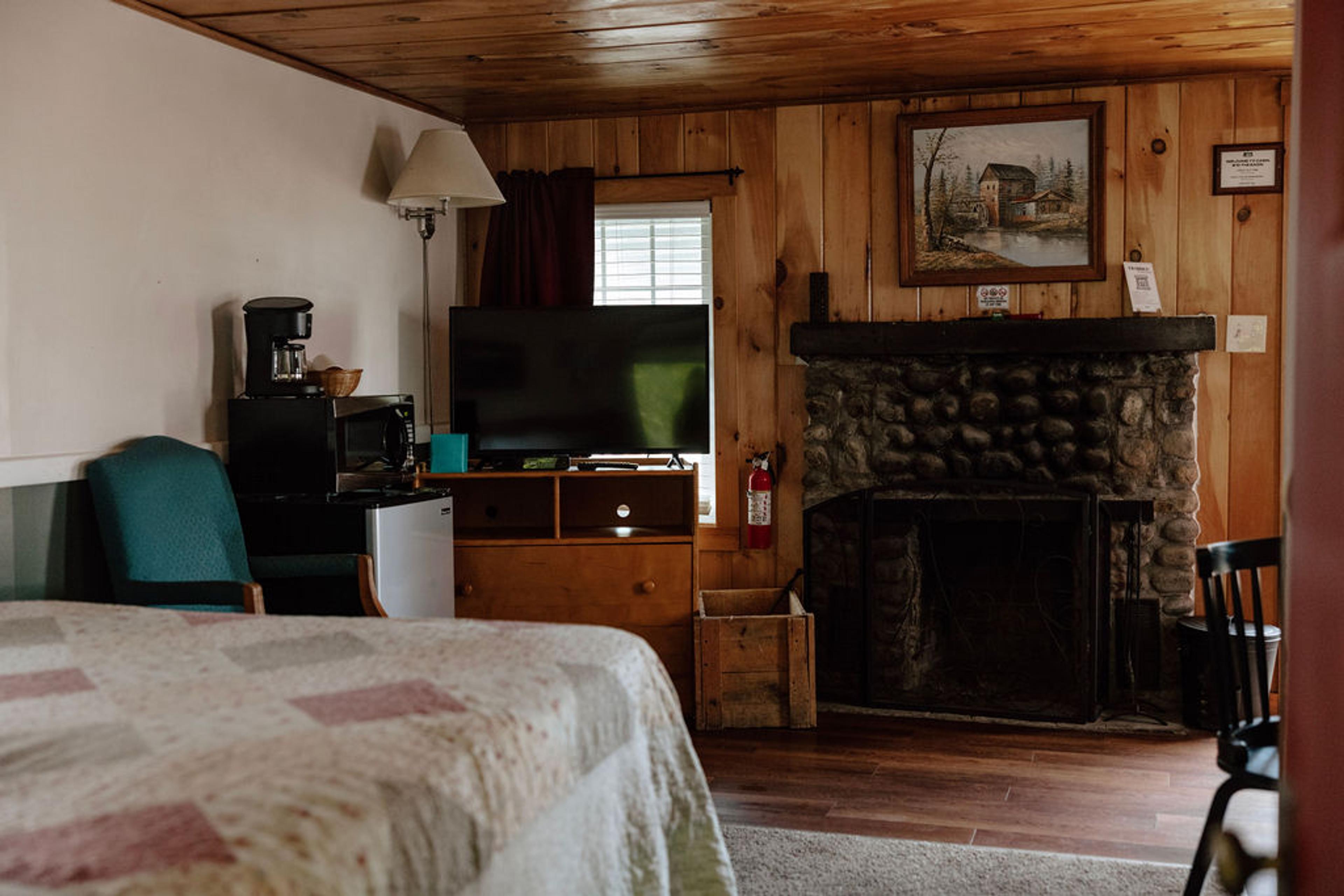 Cabin 10
