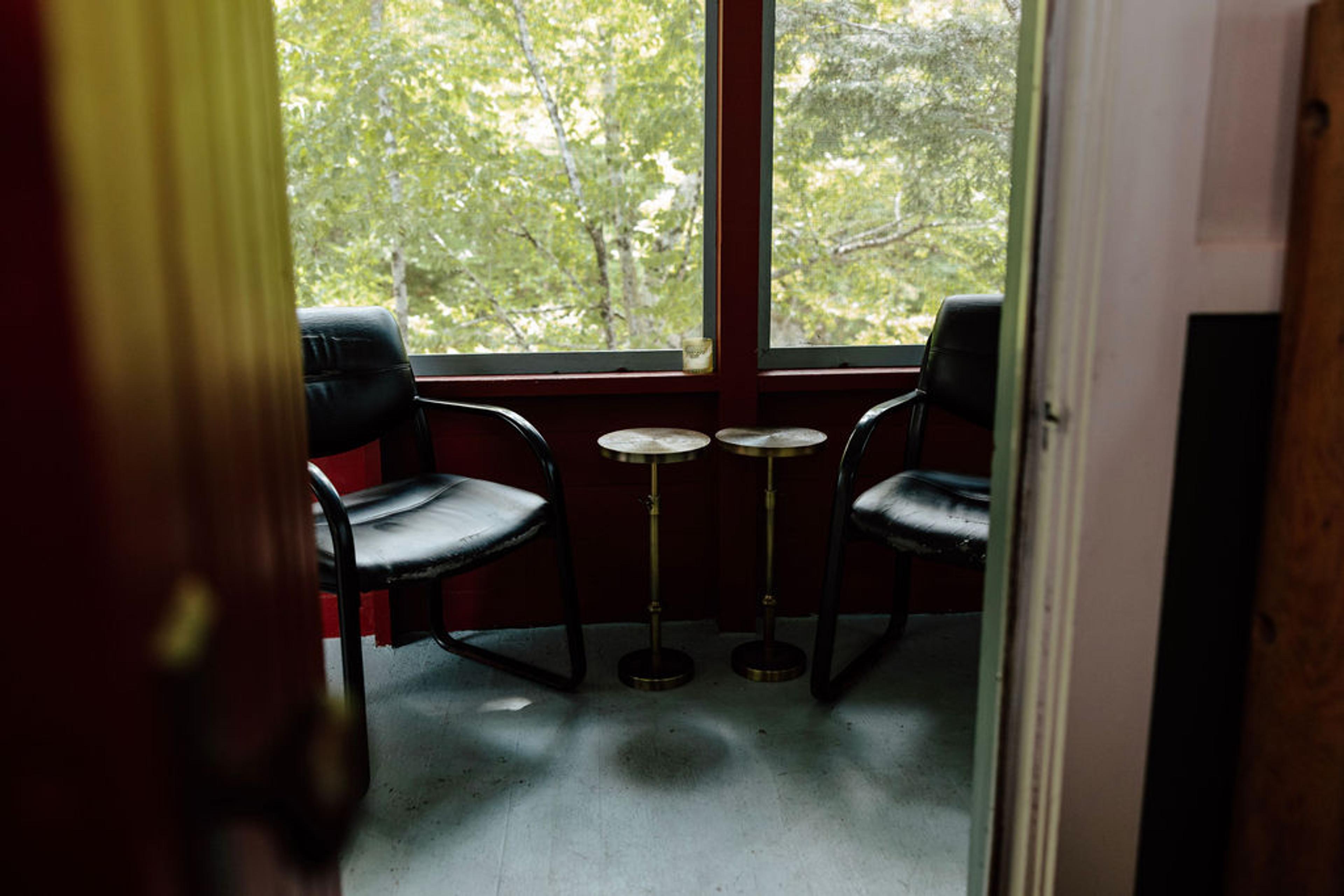 Cabin 10