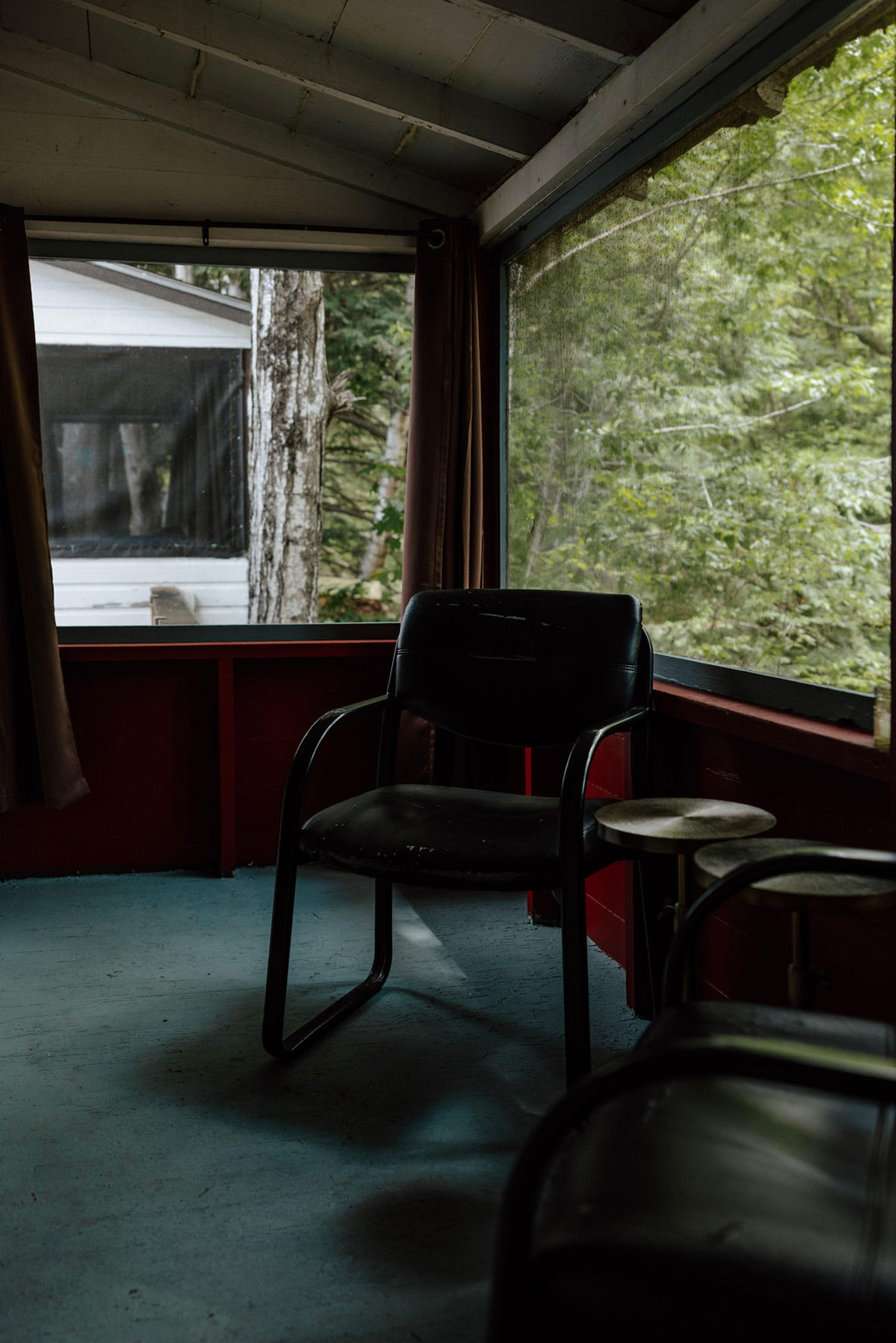 Cabin 10