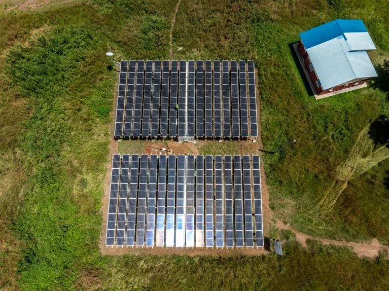 Solar grid array in the large field