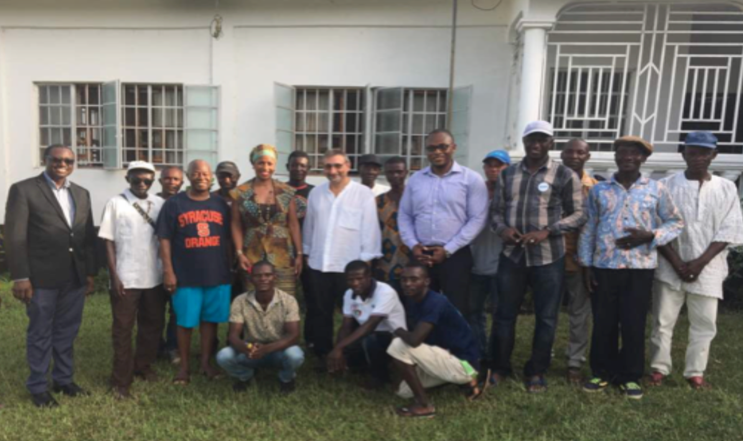 GreenMax and Solar Era team with community leaders in Sierra Leone