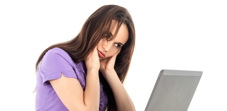 5 Ways Lighting Can Make You Feel Tired at Work