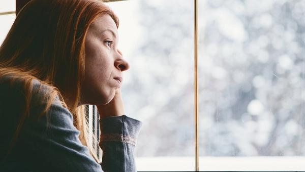 5 Strategies to Combat Seasonal Affective Disorder: Could Full-Spectrum Light be the Answer?