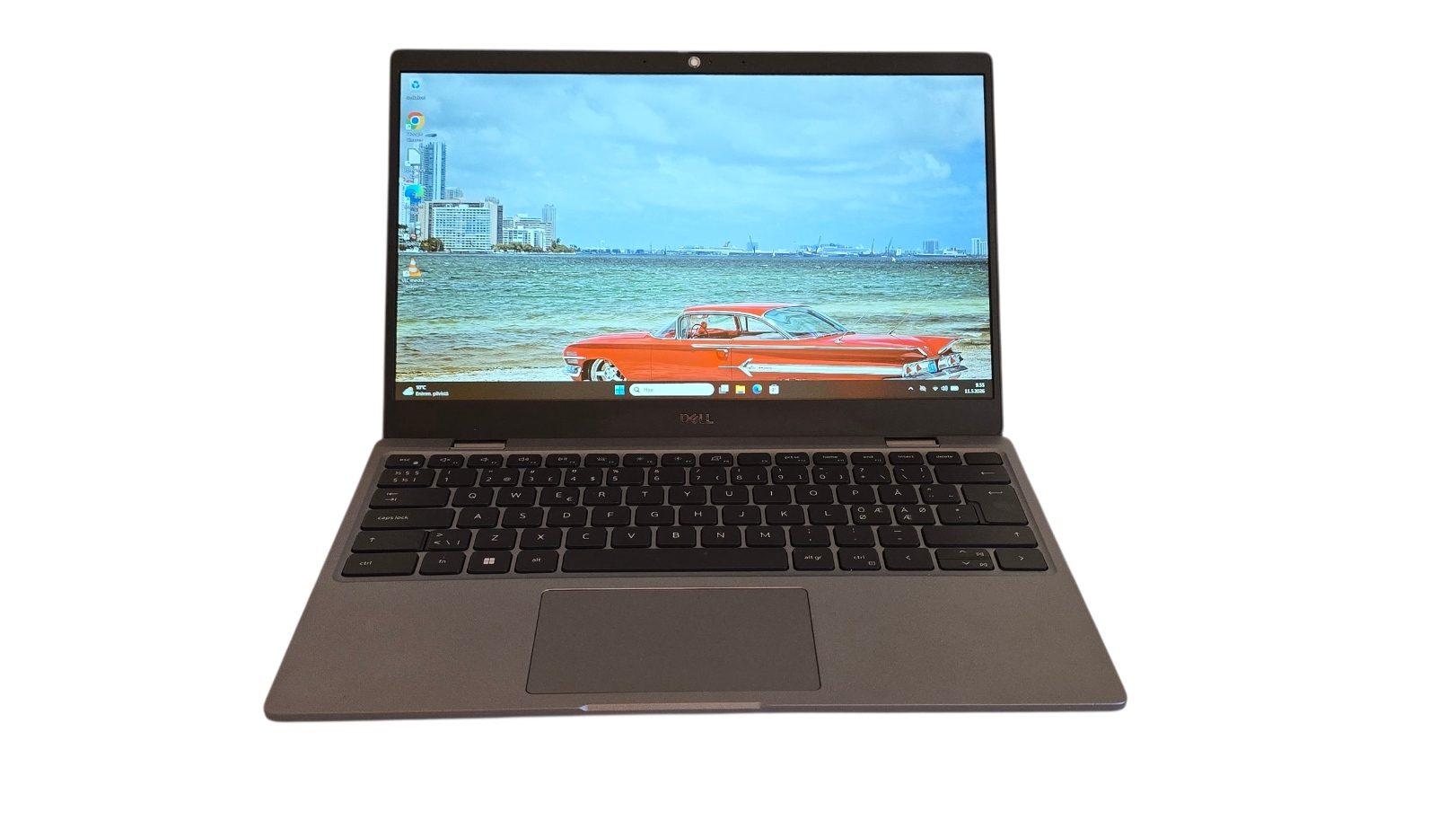 Dell Latitude 3330 | i3-1125G4 | 8GB | 256GB | 13,3″ FHD | Takuu | Kone 2