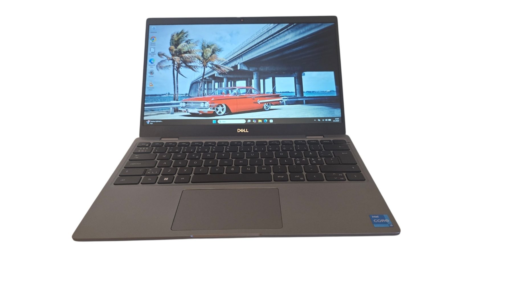 Dell Latitude 3330 | i3-1125G4 | 8GB | 256GB | 13,3″ FHD | Takuu