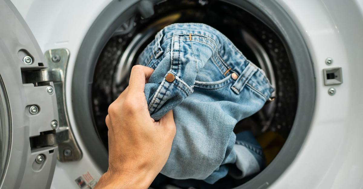 Understanding Different Fabrics: Best Washing Practices for Delicates, Denim, and Synthetics